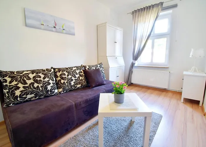 Avis - Appartamento *